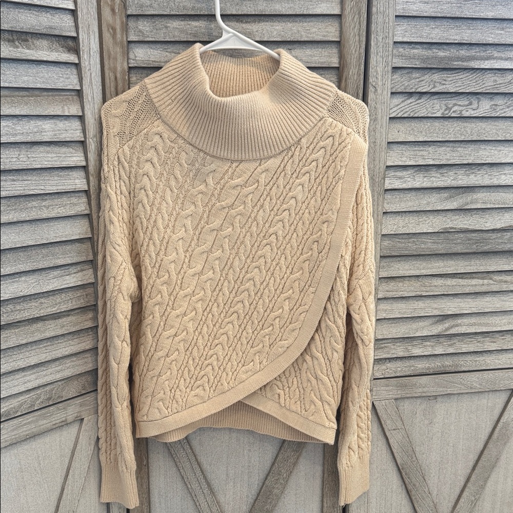 237. Express Cream Cable Knit Turtleneck Sweater NWT